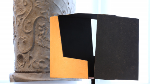 La Fundación Catalunya-La Pedrera ha presentado hoy la exposición "Oteiza. La desocupación del espacio", muestra que efectúa un recorrido por todas las etapas del trabajo del artista vasco, uno de los referentes de la escultura de la segund