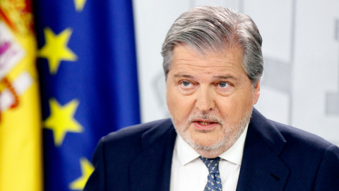 El ministre portaveu, Íñigo Méndez de Vigo, en la compareixença posterior al Consell de Ministres d'aquest divendres. / La Moncloa. El ministre portaveu, Íñigo Méndez de Vigo, en la compareixença posterior al Consell de Ministres d'aquest divendres. / La Moncloa.