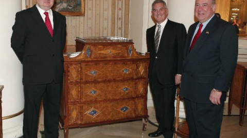 54a16fe9e33f3.jpg 54a16fe9e33f3.jpg