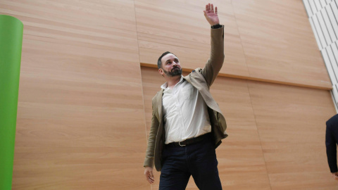 09/04/2019 - El líder de Vox, Santiago Abascal (c), participa en un acto del partido celebrado este martes en Córdoba. EFE /Rafa Alcaide 09/04/2019 - El líder de Vox, Santiago Abascal (c), participa en un acto del partido celebrado este martes en Córdoba. EFE /Rafa Alcaide