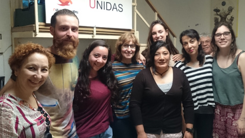 Trabajadoras y voluntarias de la asociación Culturas Unidas, en Madrid. / HENRIQUE MARIÑO Trabajadoras y voluntarias de la asociación Culturas Unidas, en Madrid. / HENRIQUE MARIÑO