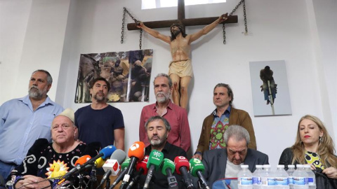 Willy Toledo y otros actores/EFE Willy Toledo y otros actores/EFE