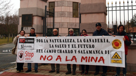 Protestas contra la mina de uranio en Retortillo. EQUO Protestas contra la mina de uranio en Retortillo. EQUO