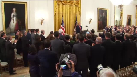 Trump utiliza la matanza de 6 niÃ±os y 3 mujeres en MÃ©xico para impulsar su idea de blindar la frontera