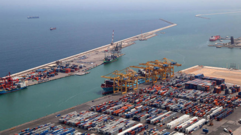 Vista aérea del puerto de Barcelona. EFE Vista aérea del puerto de Barcelona. EFE