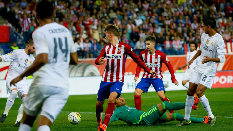 El partido de la séptima jornada de Liga en el estadio Vicente Calderón. EFE El partido de la séptima jornada de Liga en el estadio Vicente Calderón. EFE