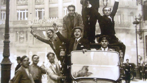 Euforia en Madrid por la proclamación de la Segunda República.