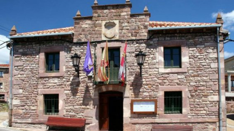Ayuntamiento de Brañosera / Ayuntamiento Ayuntamiento de Brañosera / Ayuntamiento