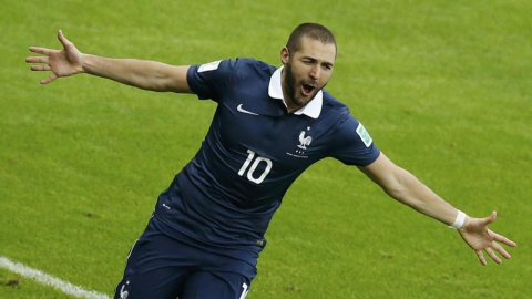 Karim Benzema, en un partit de la selecció francesa / Reuters