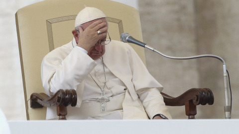 El Papa Francisco, en la Plaza de San Pedro, durante su audiencioa semanal. REUTERS/Stefano Rellandini El Papa Francisco, en la Plaza de San Pedro, durante su audiencioa semanal. REUTERS/Stefano Rellandini