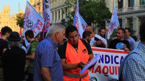 Manifestación por la defensa del transporte público en Madrid. Manifestación por la defensa del transporte público en Madrid.