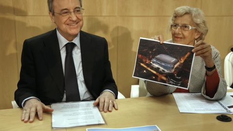 Florentino Pérez y Carmena, durante la presentación del proyecto. EFE/Javier Lizón Florentino Pérez y Carmena, durante la presentación del proyecto. EFE/Javier Lizón