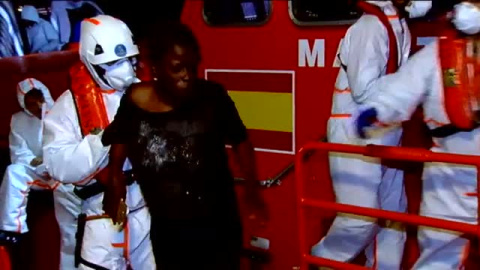 La llegada de pateras en aguas del Estrecho se intensifica La llegada de pateras en aguas del Estrecho se intensifica