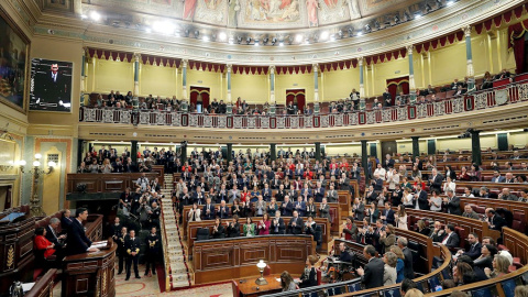 El presidente del Gobierno en funciones, Pedro Sánchez,en el Congreso de los Diputados durante su intervención en la primera jornada de su investidura como presidente del Gobierno. EFE/Emilio Naranjo