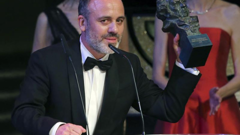 El actor Javier Gutiérrez recibe el premio a la Mejor Interpretación Masculina Protagonista. /EFE