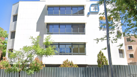 Nuevo edificio okupado por el grupo de extrema derecha Hogar Social./ Google Maps Nuevo edificio okupado por el grupo de extrema derecha Hogar Social./ Google Maps