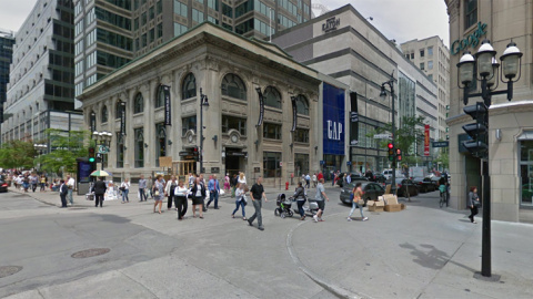 Edificio de Montreal que alberga la marca estadounidense Banana Republic, perteneciente a Gap, adquirido por el fundador de Inditex, Amancio Ortega. GOOGLE STREET VIEW Edificio de Montreal que alberga la marca estadounidense Banana Republic, perteneciente a Gap, adquirido por el fundador de Inditex, Amancio Ortega. GOOGLE STREET VIEW