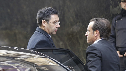 El presidente del FC Barcelona, Josep Maria Bartomeu, a su llegada a la Audiencia Nacional. EFE/Paco Campos El presidente del FC Barcelona, Josep Maria Bartomeu, a su llegada a la Audiencia Nacional. EFE/Paco Campos
