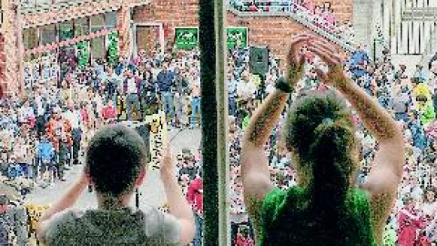 548d09304f172.jpg 548d09304f172.jpg