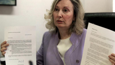Amparo Valcárce, presidenta del grupo socialista en la Asamblea de Madrid, ha anunciado hque se retira de la carrera por ser candidata del PSOE a la Comunidad de Madrid porque no comparte el proceso establecido por la gestora. EFE Amparo Valcárce, presidenta del grupo socialista en la Asamblea de Madrid, ha anunciado hque se retira de la carrera por ser candidata del PSOE a la Comunidad de Madrid porque no comparte el proceso establecido por la gestora. EFE