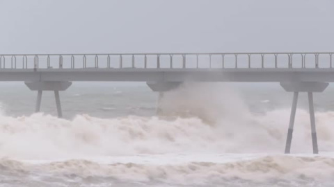 La costa de Barcelona sufre el peor temporal de los últimos 20 años La costa de Barcelona sufre el peor temporal de los últimos 20 años