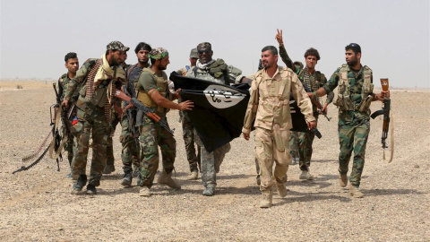 Soldados del Estado Islámico. REUTERS Soldados del Estado Islámico. REUTERS