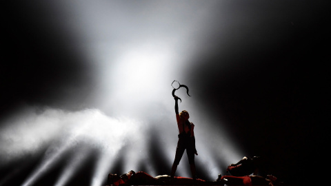 La ceremonia se cerró con la interpretación de Living For Love de la reina del pop. REUTERS/Toby Melville