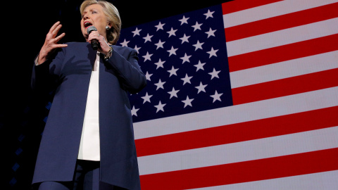 Candidata demócrata, Hillary Clinton durante su campaña en Cleveland. / REUTERS Candidata demócrata, Hillary Clinton durante su campaña en Cleveland. / REUTERS