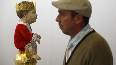 Una obra del artista alemán Stephan Balkenhol. /REUTERS