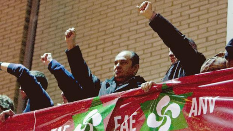 54a175423458a.jpg 54a175423458a.jpg