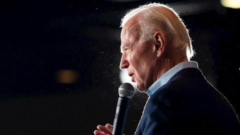 04/02/2020.-Joe Biden durante un acto en Iowa. / EFE - JIM LO SCALZO
