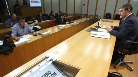 El consejero de Presidencia de Aragón, Vicente Guillén, considera “difícilmente tolerable” el ritmo de inversión en infraestructuras del Gobierno central.