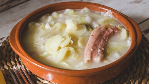 Caldo gallego. Caldo gallego