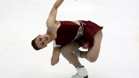Courtney Hicks de EEUU, durante el Grand Prix de Patinaje Artístico, en China. REUTERS/Kim Kyung-Hoon