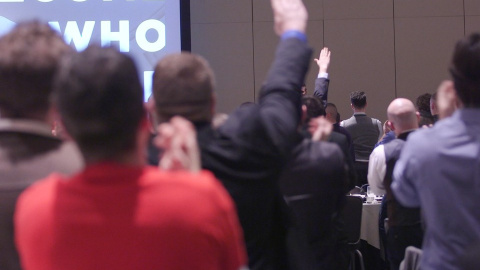 Integrantes de la ultraderecha de EEUU celebran la victoria del Trump con el saludo nazi.- THE ATLANTIC Integrantes de la ultraderecha de EEUU celebran la victoria del Trump con el saludo nazi.- THE ATLANTIC