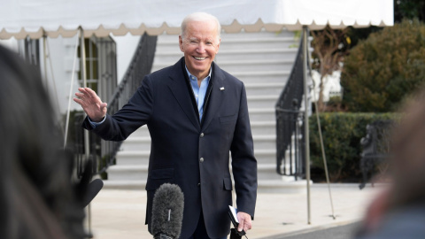 15 de diciembre de 2021, EE. UU., Washington: el presidente de EE. UU., Joe Biden, parte de la Casa Blanca en ruta a Fort Campbell-Kentucky en South Lawn.- Lenin Nolly / Europa Press 15 de diciembre de 2021, EE. UU., Washington: el presidente de EE. UU., Joe Biden, parte de la Casa Blanca en ruta a Fort Campbell-Kentucky en South Lawn.- Lenin Nolly / Europa Press