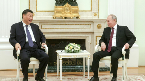 El presidente chino Xi Jinping se reúne con el presidente ruso Vladimir Putin en el Kremlin, a 20 de marzo de 2023, en Moscú (Rusia). Foto: Kermlin / Dpa El presidente chino Xi Jinping se reúne con el presidente ruso Vladimir Putin en el Kremlin, a 20 de marzo de 2023, en Moscú (Rusia). Foto: Kermlin / Dpa