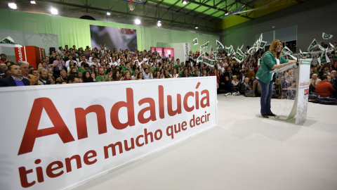 La candidata socialista a la Presidencia de la Junta de Andalucía, Susana Díaz, durante su intervención en el mitin de cierre de campaña. REUTERS/Marcelo del Pozo La candidata socialista a la Presidencia de la Junta de Andalucía, Susana Díaz, durante su intervención en el mitin de cierre de campaña. REUTERS/Marcelo del Pozo