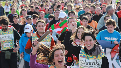 Imagen de la carrera popular a favor de la lengua vasca, la Korrika Imagen de la carrera popular a favor de la lengua vasca, la Korrika