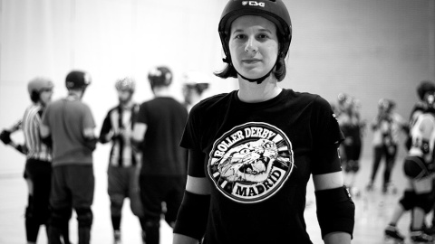 Eva Frugoni (AKA Eva 'Evita Problemas'). Tiene 30 años y es profesora de actividades extraescolares para niños pequeños.- CHRISTIAN GONZÁLEZ Eva Frugoni (AKA Eva 'Evita Problemas'). Tiene 30 años y es profesora de actividades extraescolares para niños pequeños.- CHRISTIAN GONZÁLEZ