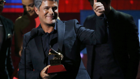 Alejandro Sanz se llevó el premio al mejor álbum vocal pop contemporáneo por "Sirope".- REUTERS.