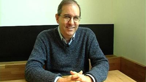 Jean Bricmont y su libro EFE Jean Bricmont y su libro EFE