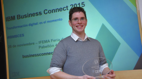 Oscar Flores, consejero delegado de Made of Genes y ganador de la competición de emprendedores Startups Connect 2015 / IBM