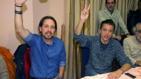 El secretario general de Podemos, Pablo Iglesias, y el director de campaña, Íñigo Errejón. EFE