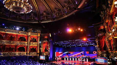 Los candidatos republicanos a la Presidencia de los Estados Unidos John Kasich, Carly Fiorina, Marco Rubio, Ben Carson, Donald Trump, Ted Cruz, Jeb Bush, Chris Christie y Rand Paul asisten a un debate televisado en The Venetian Las Vegas en