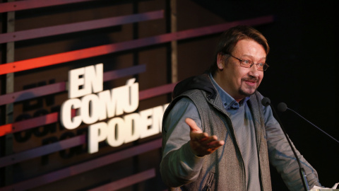 El cabeza de lista de En Comú Podem, Xavier Domènech, durante su intervención en el mitin final de campaña. EFE/Alejandro García El cabeza de lista de En Comú Podem, Xavier Domènech, durante su intervención en el mitin final de campaña. EFE/Alejandro García