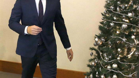 Rivera se dirige a la rueda de prensa que ha ofrecido al término de la reunión con el presidente del Gobierno en funciones, Mariano Rajoy. / EFE Rivera se dirige a la rueda de prensa que ha ofrecido al término de la reunión con el presidente del Gobierno en funciones, Mariano Rajoy. / EFE