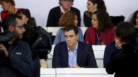 El secretario general del PSOE, Pedro Sanchez, al inicio del Comité Federal del partido, para analizar los posible pactos tras las elecciones del 20-D. REUTERS/Susana Vera El secretario general del PSOE, Pedro Sanchez, al inicio del Comité Federal del partido, para analizar los posible pactos tras las elecciones del 20-D. REUTERS/Susana Vera