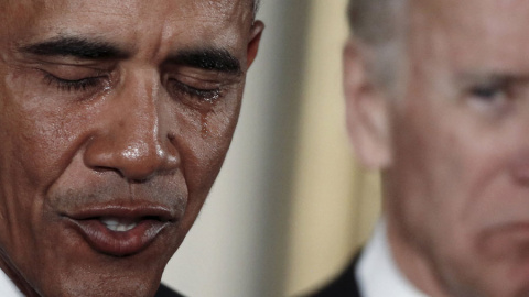 Obama se emociona durante su comparecencia. REUTERS/Carlos Barria