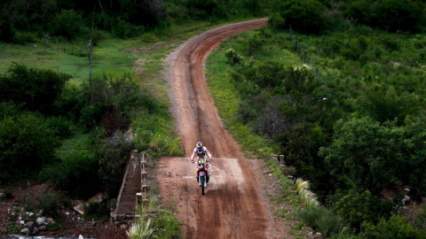 Barreda, durante la etapa del Dakar de este lunes. REUTERS/Marcos Brindicci Barreda, durante la etapa del Dakar de este lunes. REUTERS/Marcos Brindicci